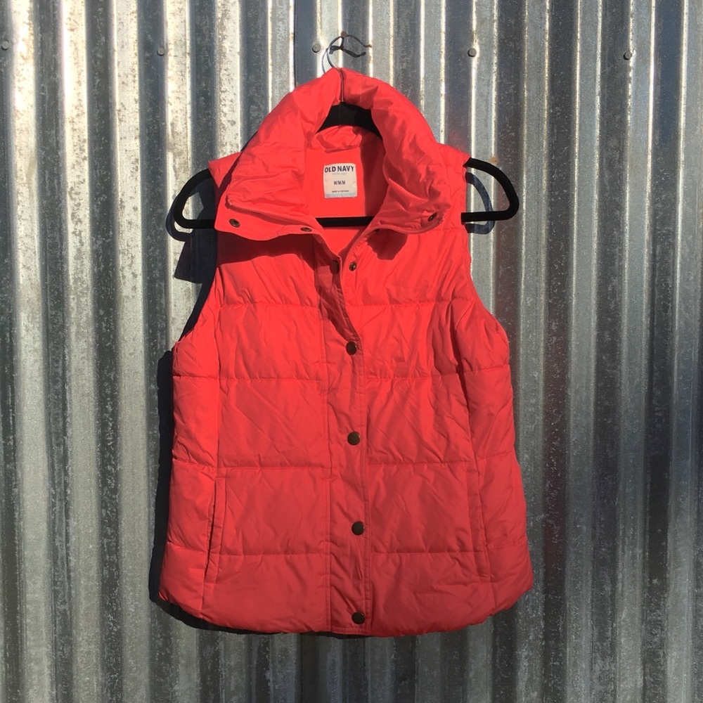 Old Navy vest, neon coral, sz medium, NWOT